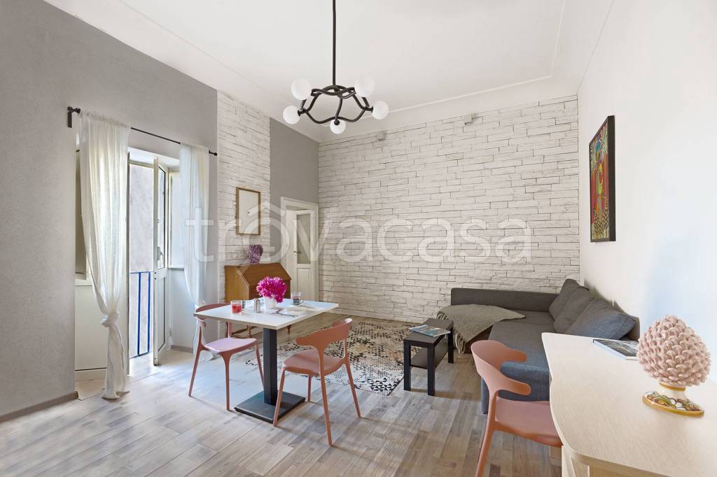 appartamento in vendita a Siracusa in zona Isola Ortigia