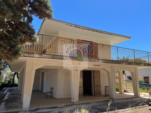 casa indipendente in vendita a Siracusa in zona Fontane Bianche