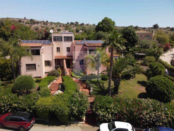 casa indipendente in vendita a Siracusa in zona Belvedere