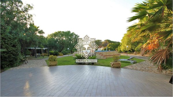 casa indipendente in vendita a Siracusa in zona Isola / Plemmirio