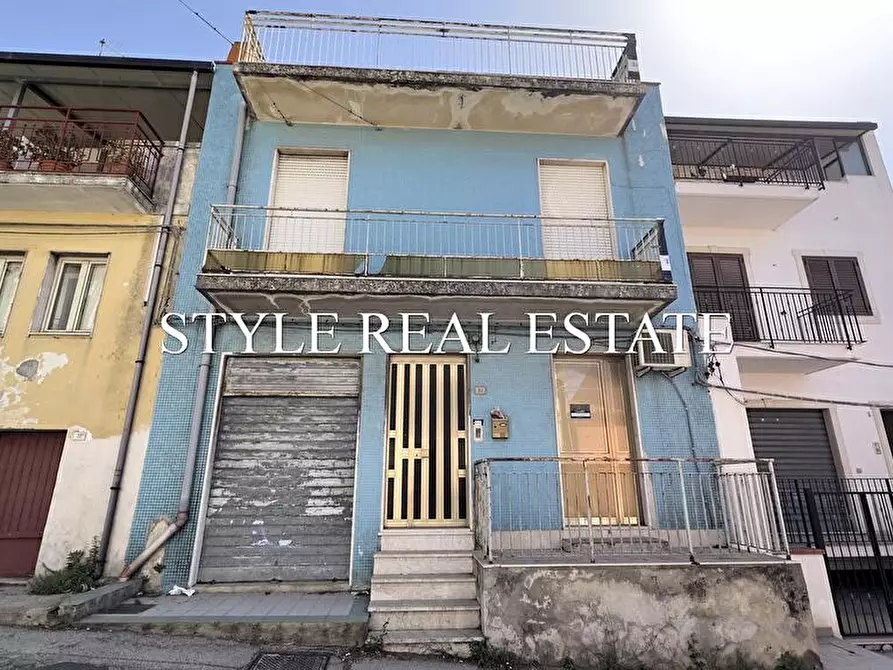 casa indipendente in vendita a Siracusa in zona Belvedere