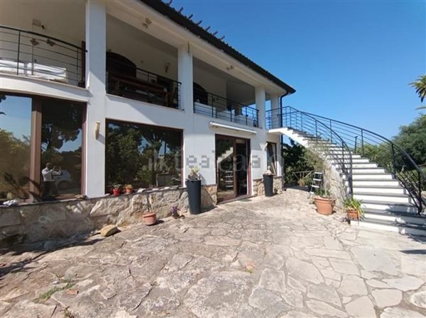casa indipendente in vendita a Siracusa in zona Isola / Plemmirio