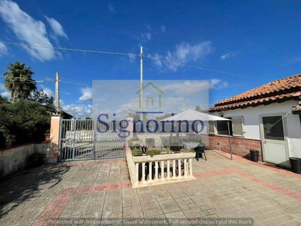 casa indipendente in vendita a Siracusa in zona Arenella