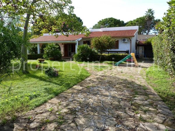 casa indipendente in vendita a Siracusa in zona Isola / Plemmirio