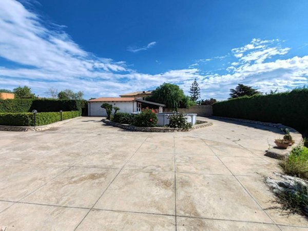 casale in vendita a Siracusa in zona Isola / Plemmirio