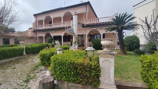 casa indipendente in vendita a Siracusa in zona Epipoli