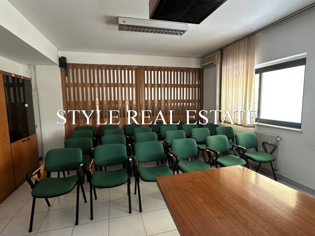 ufficio in vendita a Siracusa in zona Scala Greca