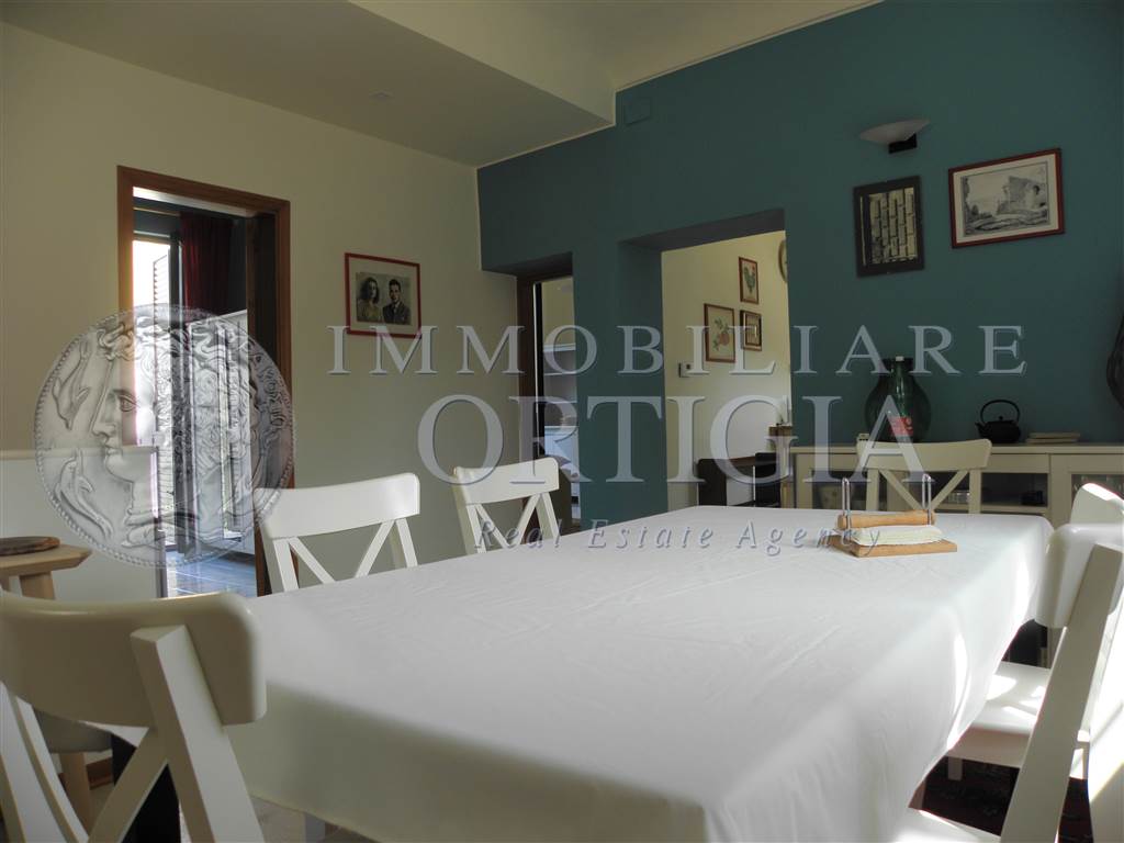 appartamento in vendita a Siracusa in zona Isola Ortigia