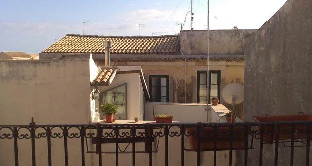 appartamento in vendita a Siracusa in zona Isola Ortigia