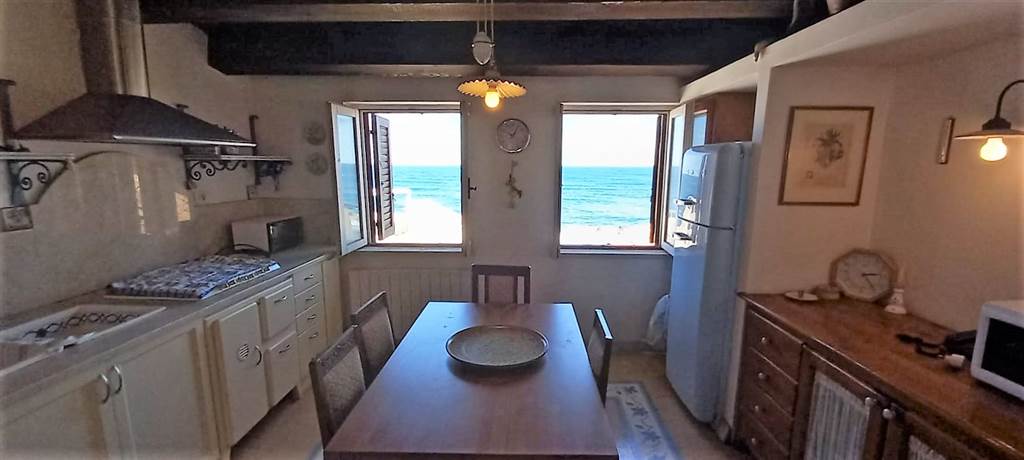 appartamento in vendita a Siracusa in zona Isola Ortigia