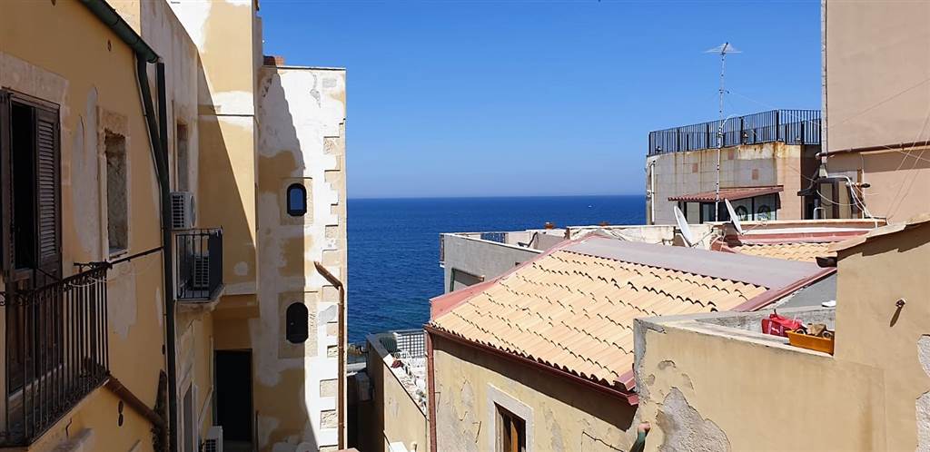 appartamento in vendita a Siracusa in zona Isola Ortigia