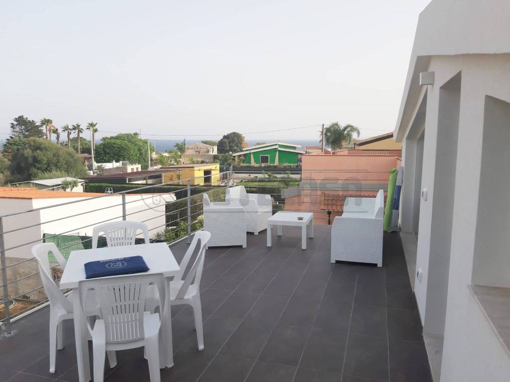 casa indipendente in vendita a Siracusa in zona Isola / Plemmirio