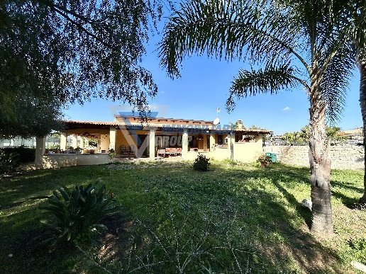 casa indipendente in vendita a Siracusa in zona Arenella