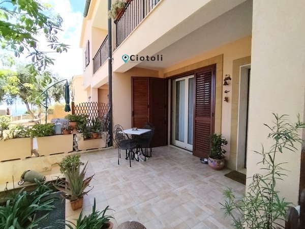 casa indipendente in vendita a Siracusa in zona Grottasanta