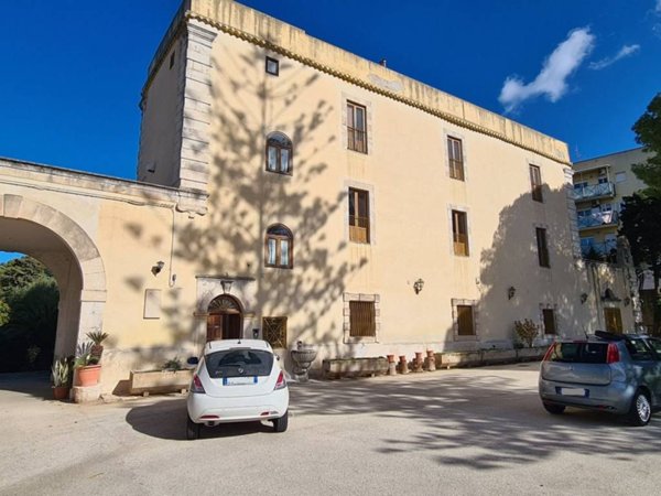 intera palazzina in vendita a Siracusa