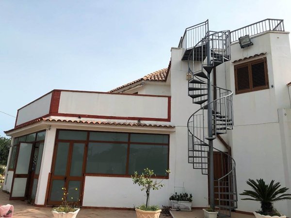 appartamento in vendita a Siracusa in zona Arenella