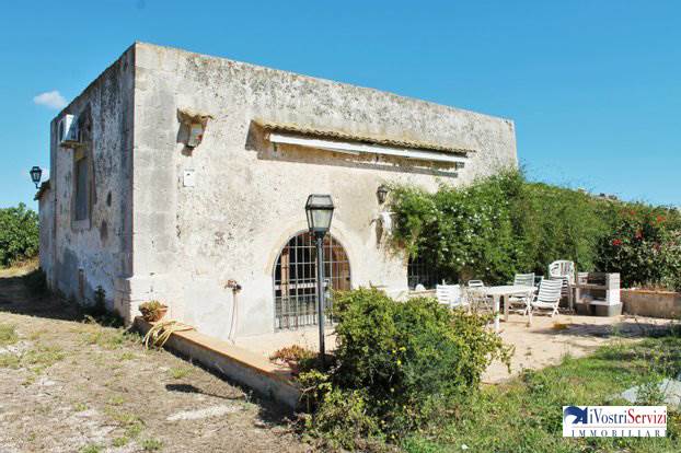 casa indipendente in vendita a Siracusa in zona Isola / Plemmirio
