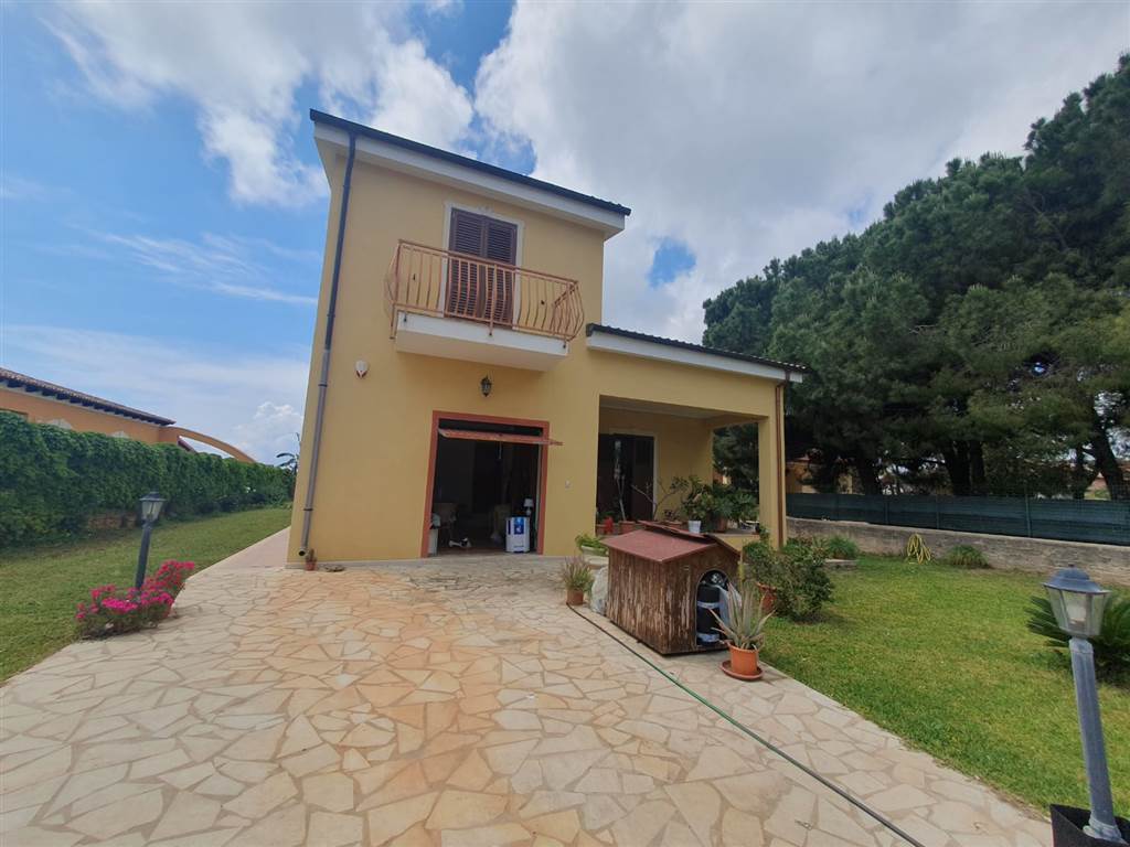 appartamento in vendita a Siracusa in zona Arenella