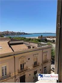 appartamento in vendita a Siracusa in zona Centro Città