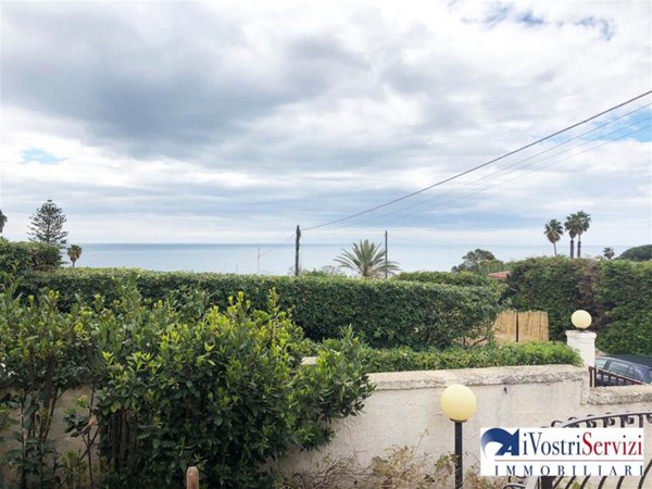 appartamento in vendita a Siracusa in zona Fontane Bianche