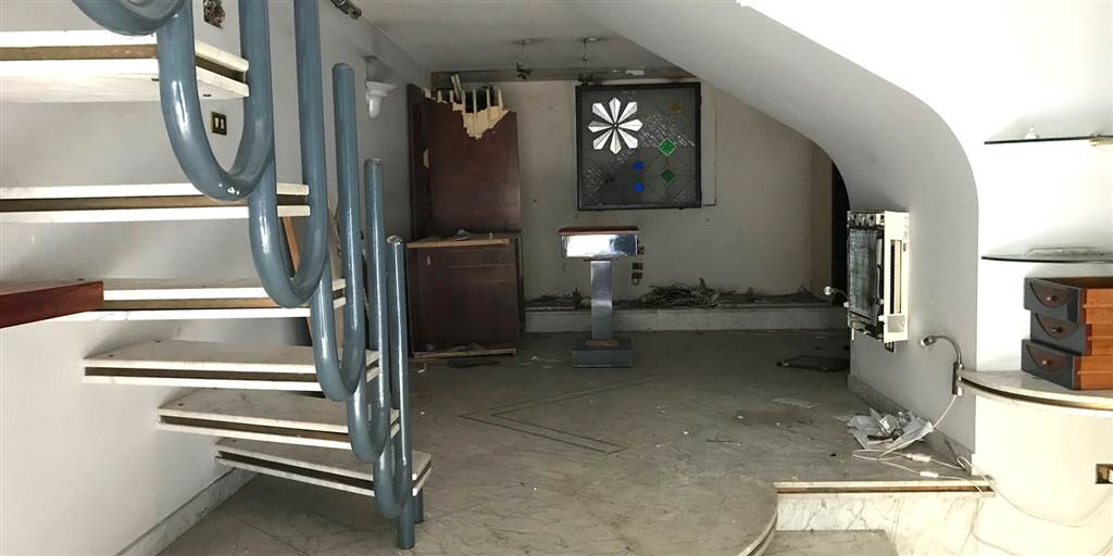 negozio in vendita a Siracusa in zona Centro Città