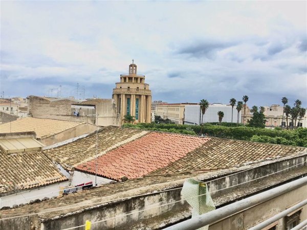 appartamento in vendita a Siracusa in zona Centro Città