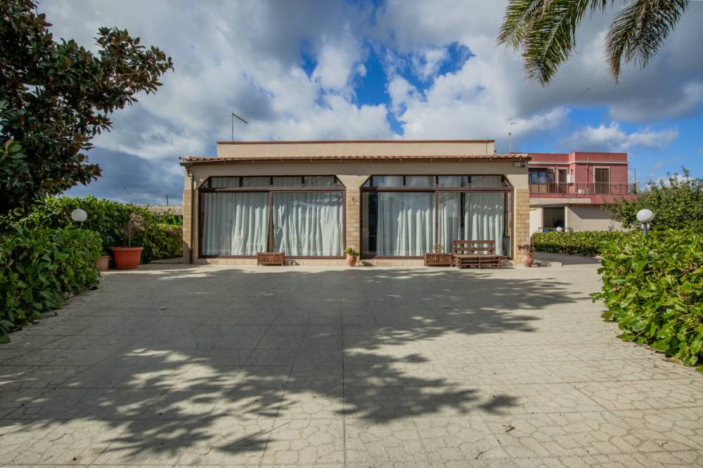 casa indipendente in vendita a Siracusa in zona Centro Città