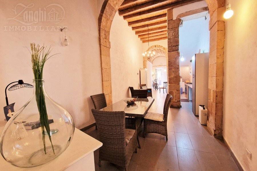 appartamento in vendita a Siracusa in zona Isola Ortigia