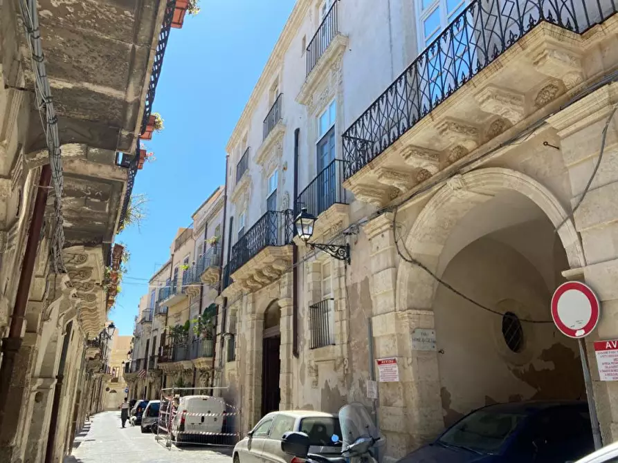 casa indipendente in vendita a Siracusa in zona Isola Ortigia