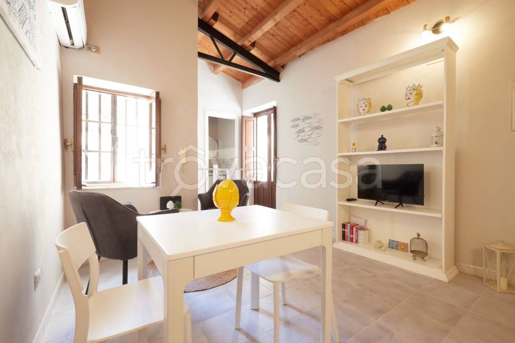appartamento in vendita a Siracusa in zona Isola Ortigia