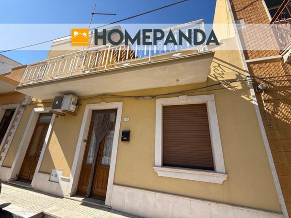 casa indipendente in vendita a Siracusa in zona Belvedere