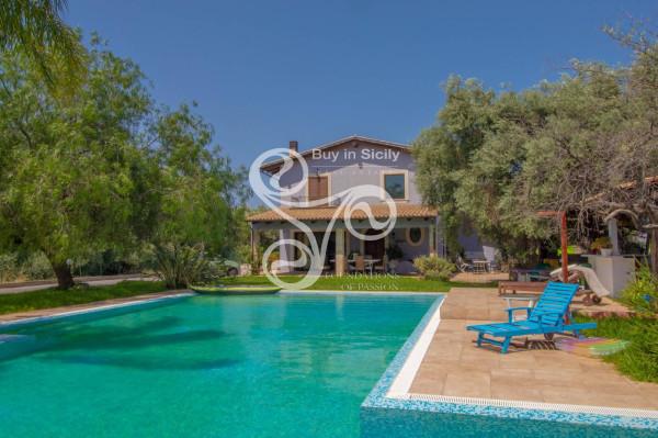 casa indipendente in vendita a Siracusa in zona Belvedere