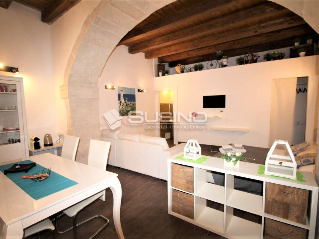 appartamento in vendita a Siracusa in zona Isola Ortigia