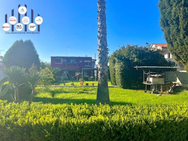 casa indipendente in vendita a Siracusa in zona Centro Città