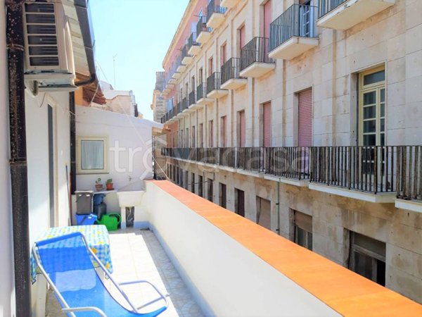 appartamento in vendita a Siracusa in zona Isola Ortigia