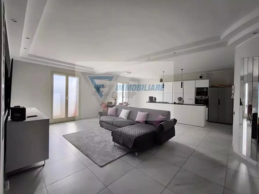 casa indipendente in vendita a Siracusa in zona Belvedere