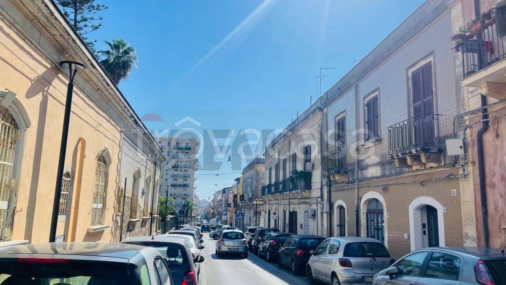 casa indipendente in vendita a Siracusa in zona Borgata