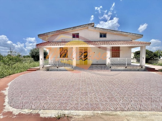 casa indipendente in vendita a Siracusa in zona Arenella