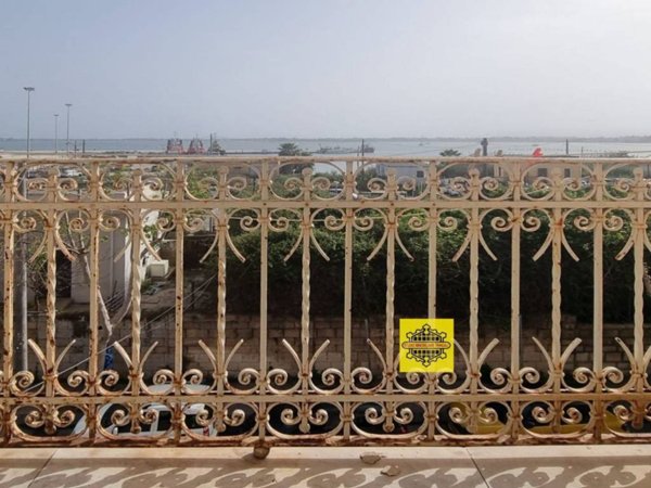 appartamento in vendita a Siracusa in zona Borgata