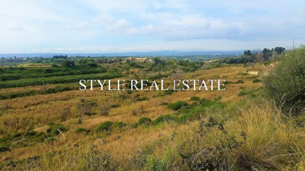 casa indipendente in vendita a Siracusa in zona Belvedere