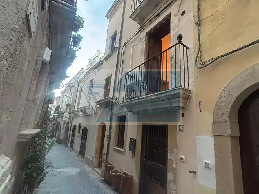casa indipendente in vendita a Siracusa in zona Centro Città