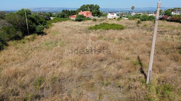 casa indipendente in vendita a Siracusa in zona Isola / Plemmirio