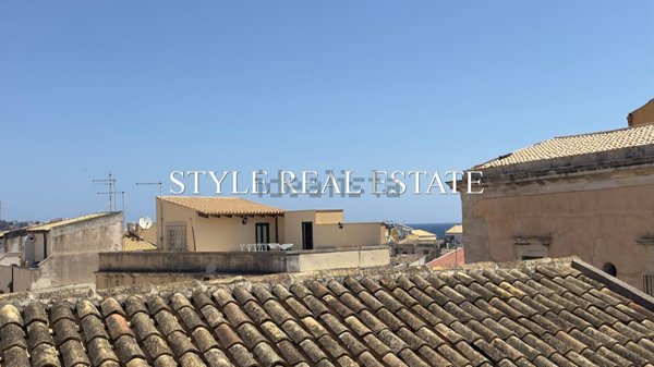 appartamento in vendita a Siracusa in zona Isola Ortigia