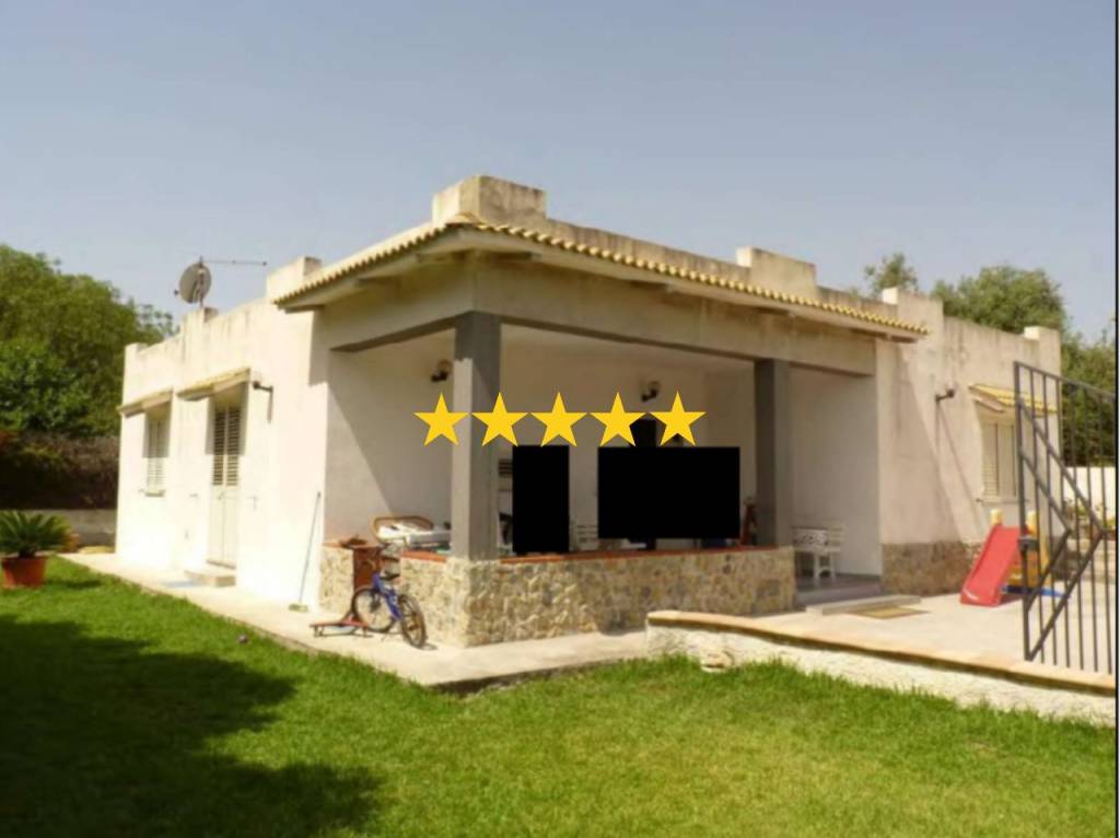 casa indipendente in vendita a Siracusa in zona Arenella