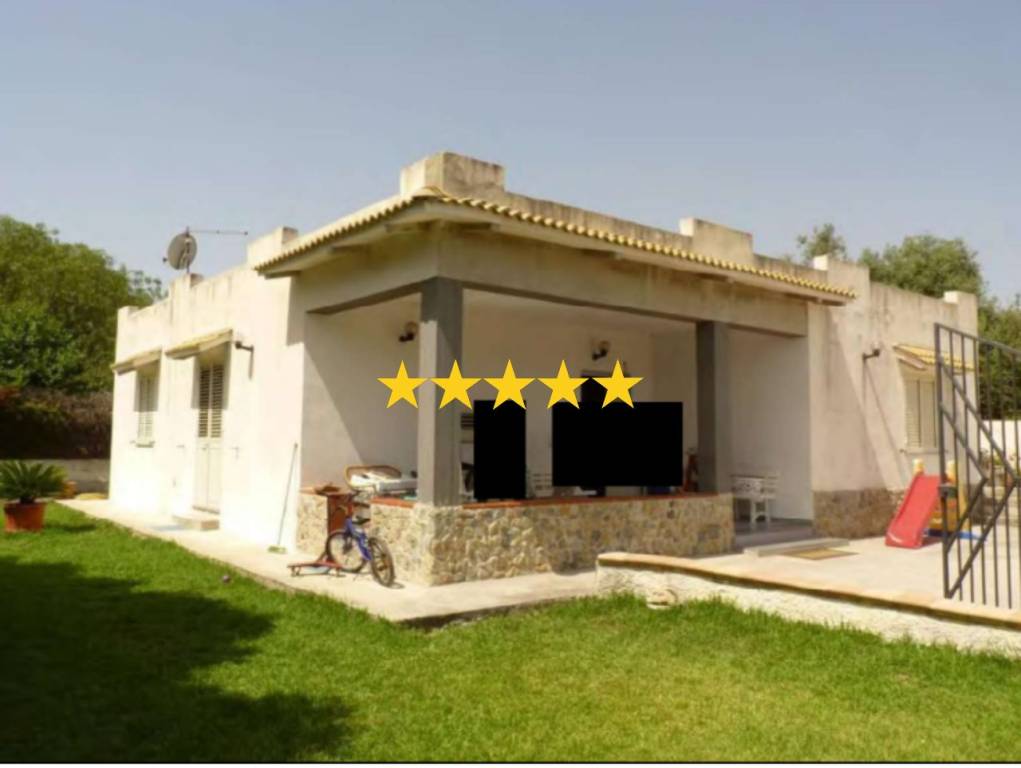 casa indipendente in vendita a Siracusa in zona Arenella