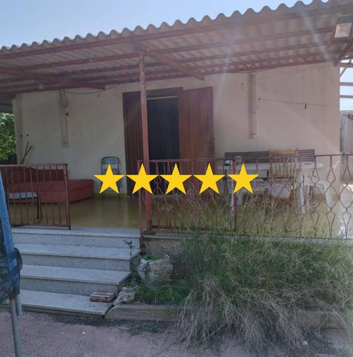 casa indipendente in vendita a Siracusa in zona Isola / Plemmirio