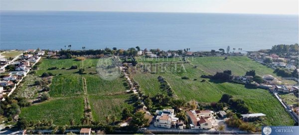 casa indipendente in vendita a Siracusa in zona Isola / Plemmirio