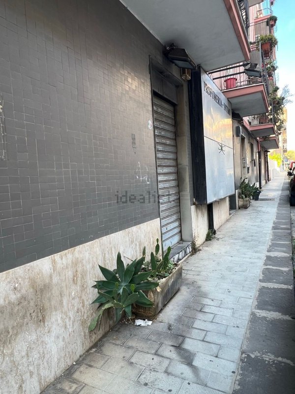 locale commerciale in vendita a Siracusa in zona Centro Città