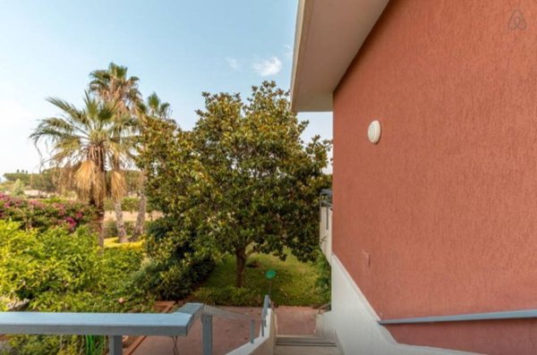 casa indipendente in vendita a Siracusa in zona Fontane Bianche