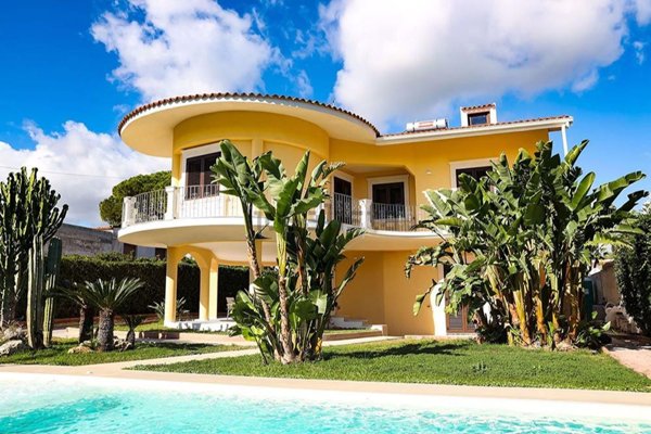 casa indipendente in vendita a Siracusa in zona Fontane Bianche